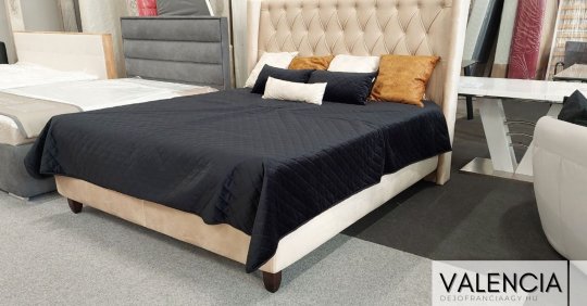 // VALENCIA // Franciaágy
